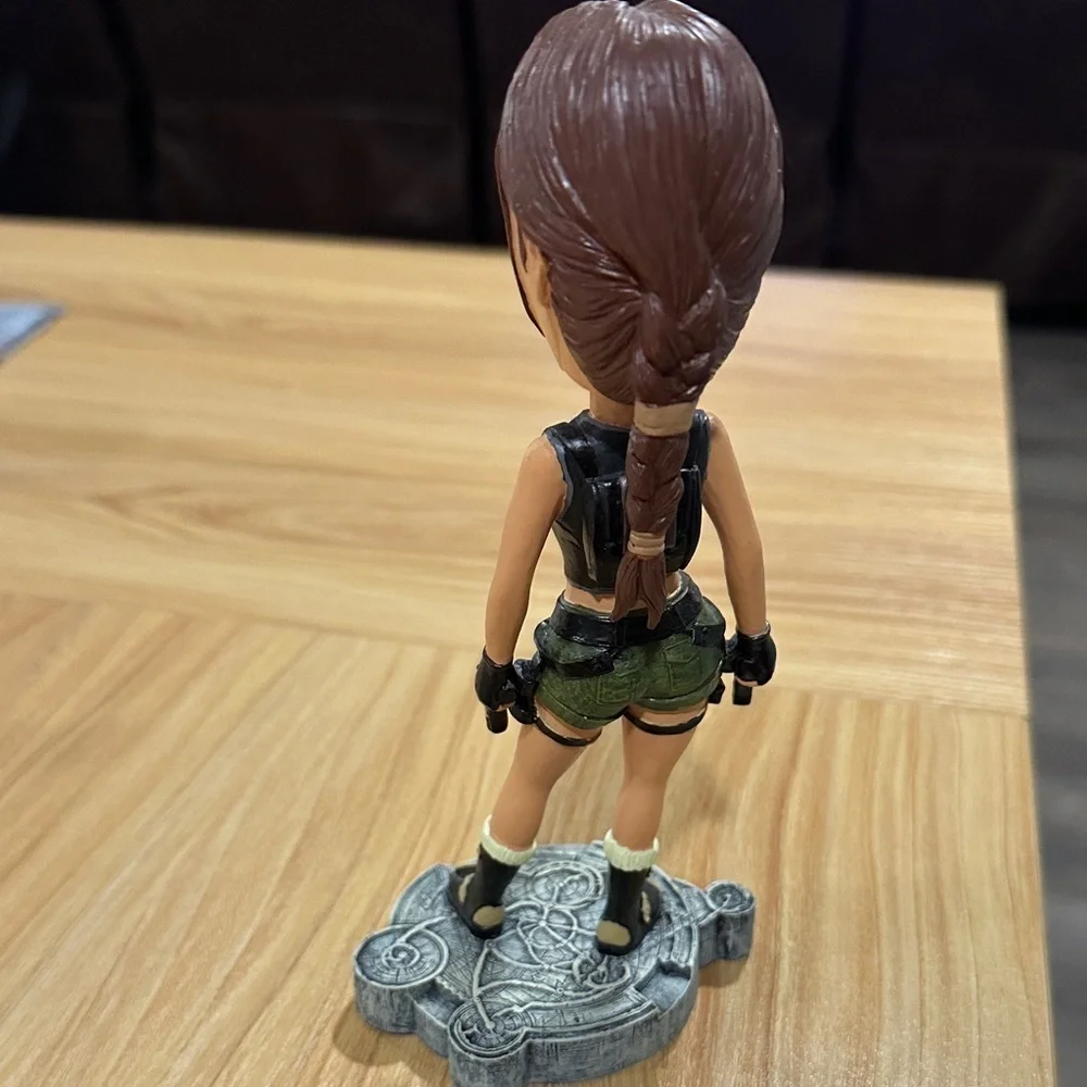 Tom Raider Lara Croft ángel of darkness Bobblehead figure